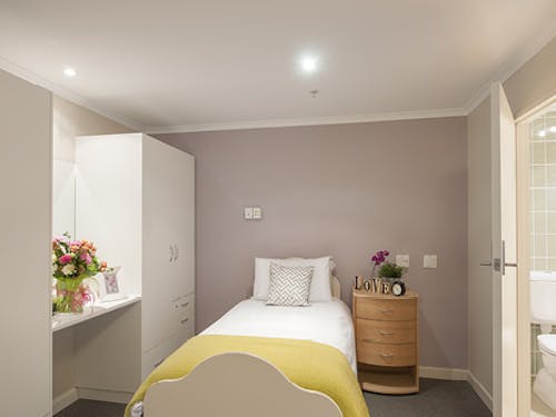 Bolton Clarke Ross Robertson