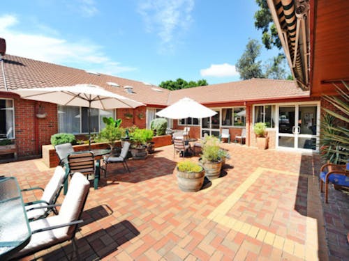 Menarock LIFE Sherbrooke Aged Care | Upper Ferntree Gully